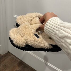 UGG Cream Fuzzy Slippers